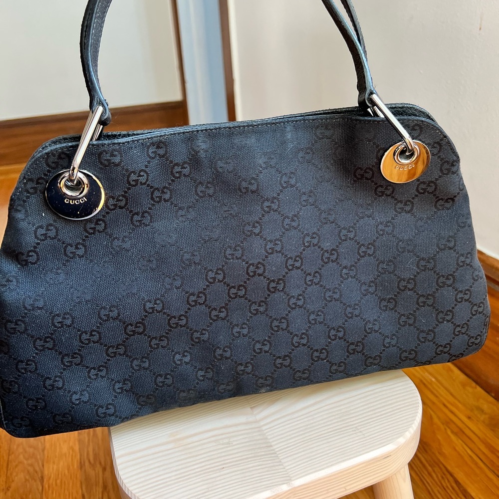 Guaranteed Authentic Gucci Gg Eclipse Shoulder Ba… - image 2
